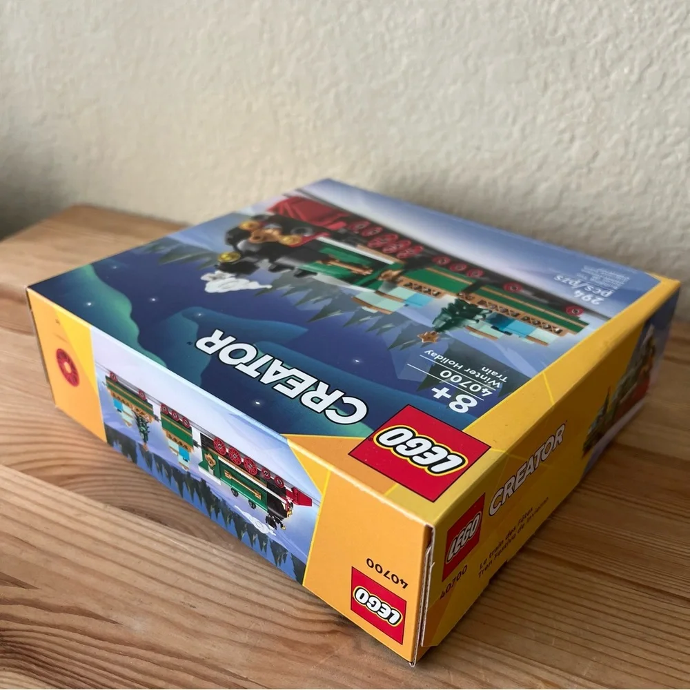 LEGO Creator Winter Holiday Train 40700 Sealed Box Limited Edition 294 Pieces